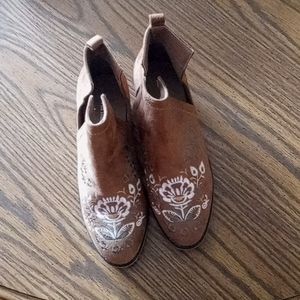 Olivia Miller ankle boots